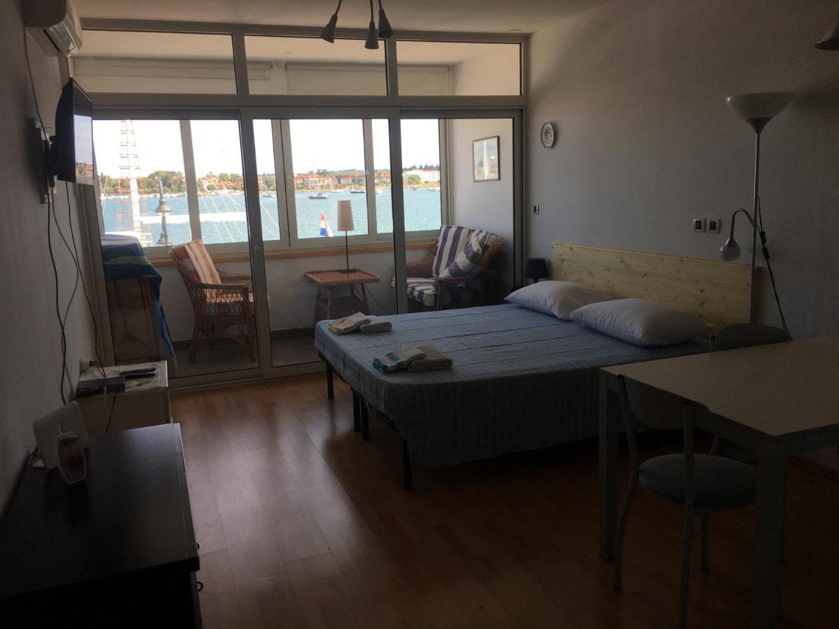 Apartment Bellavista - Umago Esterno foto